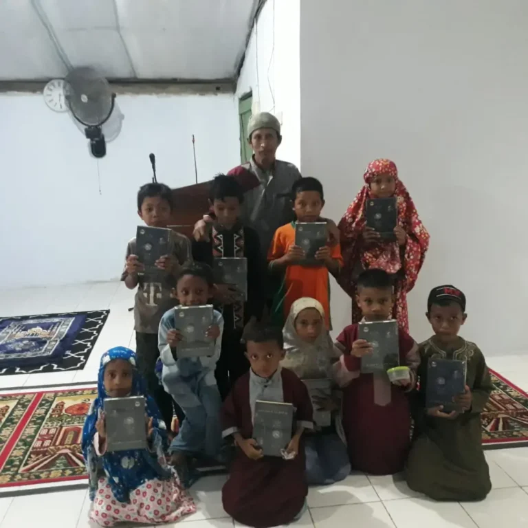 Pendistribusian Amanah wakaf AlQuran ke Nusantra. Waqunus