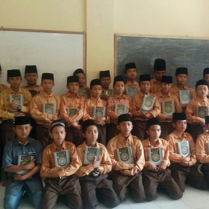 Penyaluran Wakaf AlQuran ke solo dan wonosobo jatim
